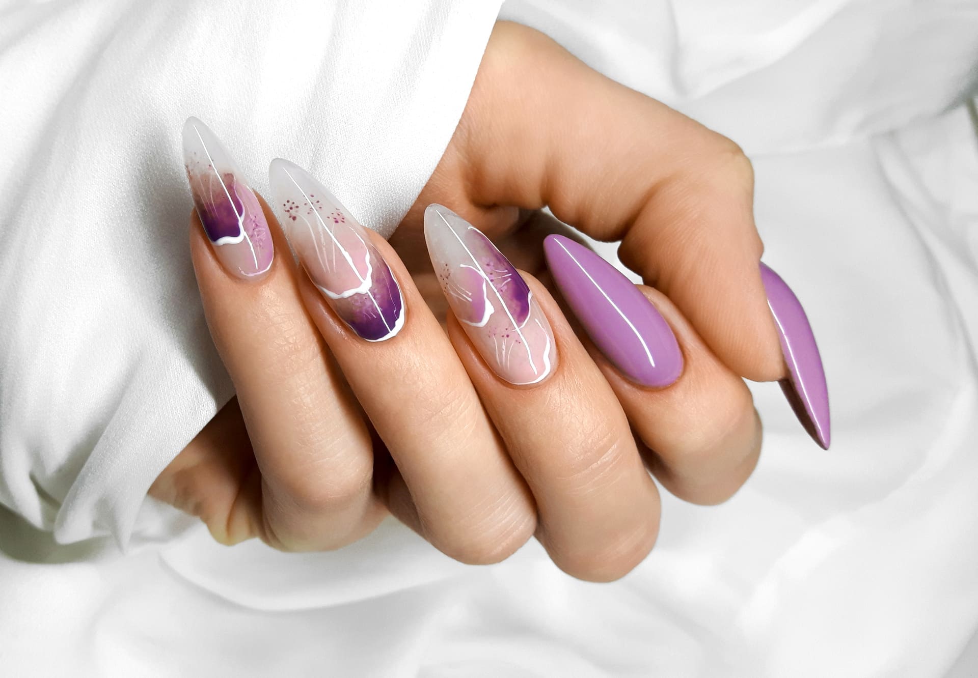 スカルプで長さ出し | 神奈川県茅ヶ崎のネイルならFun nail salon & school