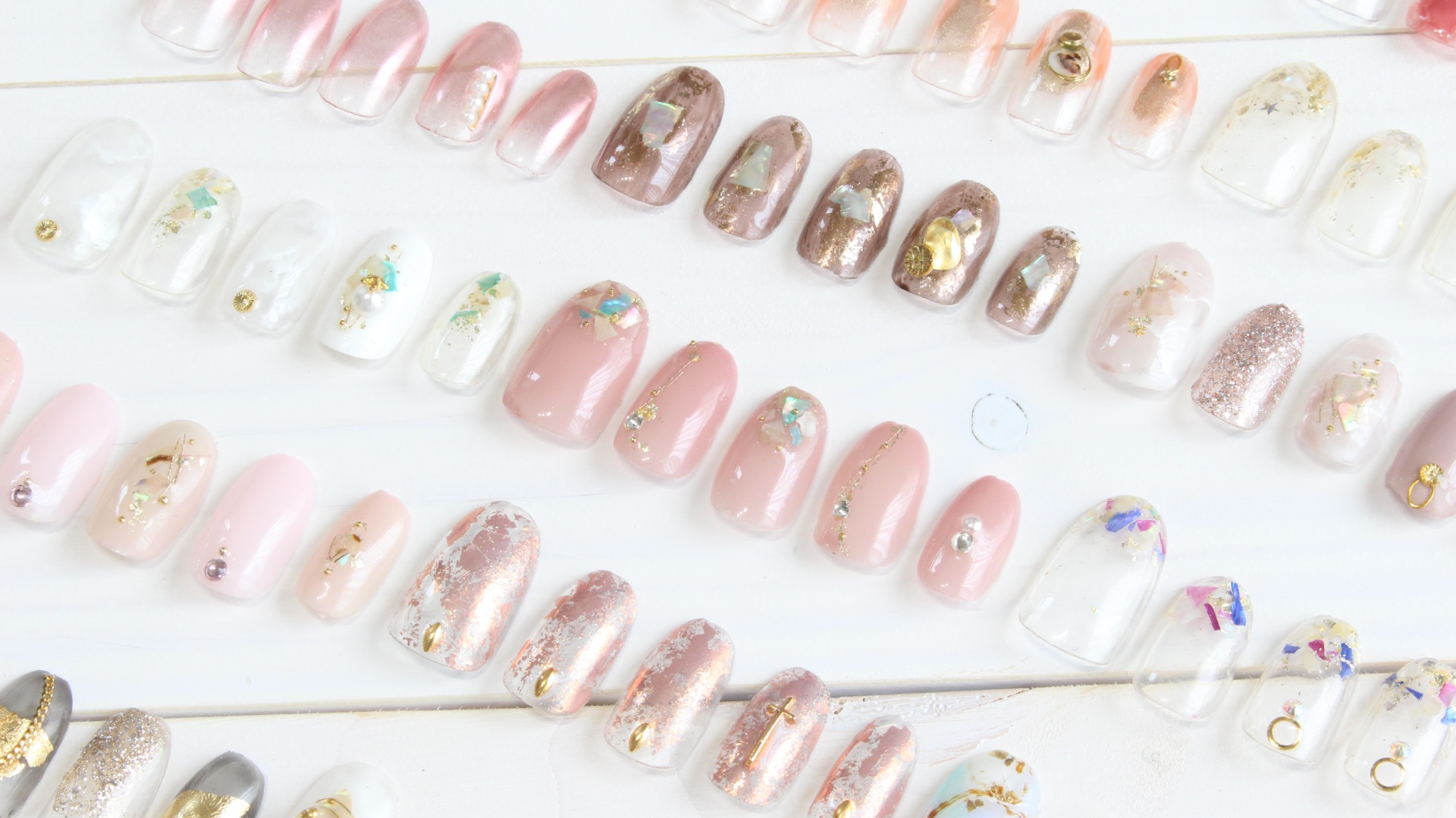 オーダーチップに対応 | 神奈川県茅ヶ崎のネイルならFun nail salon & school
